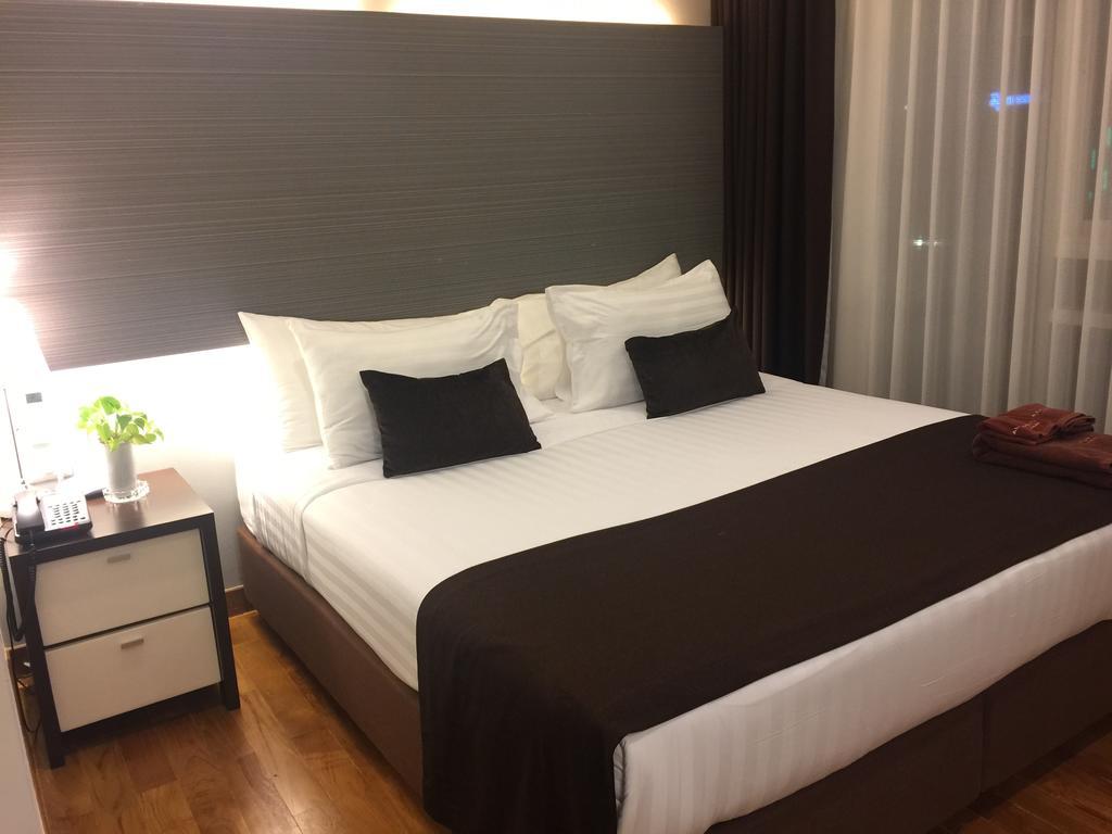 דירות בנגקוק The Alcove Thonglor 5 מראה חיצוני תמונה
